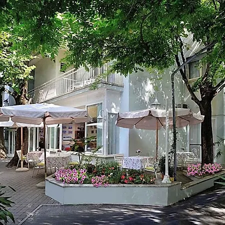 Capri Hotel